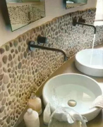 会加剧压缩机磨损、影响制冷制热效率；样子也